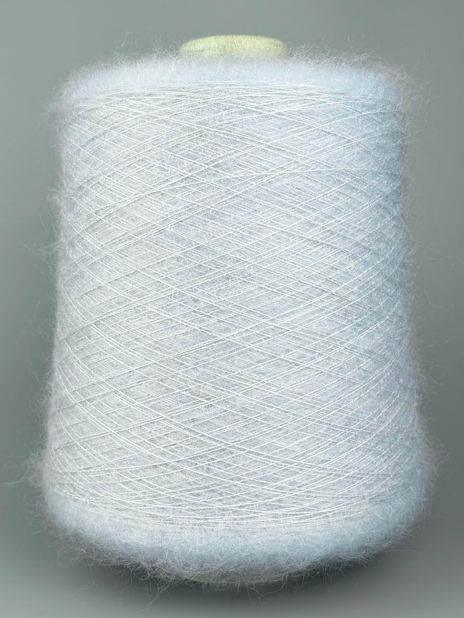 Manifattura Sesia Art. Vivienne 850 m / 100 g – Fil en kid mohair et soie de mûrier col. Bleu perle 1115 photo 2